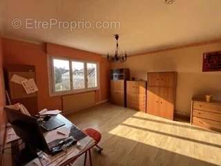 Maison à SAINT-REMY-LES-CHEVREUSE