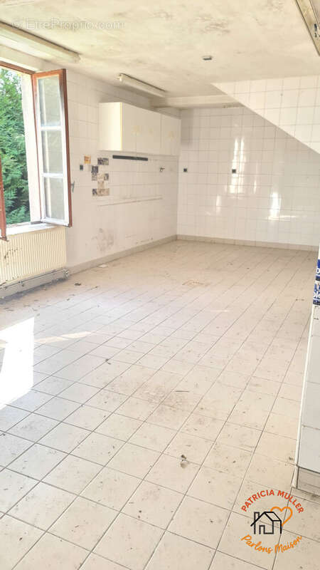 Maison à ETEIGNIERES