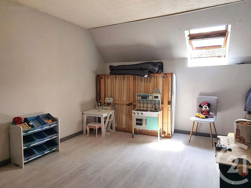 Maison 135 m² à La Celle-Sur-Loire  - photo 11