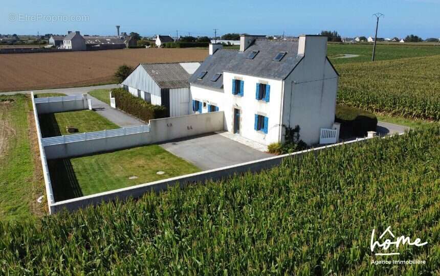 Maison à BRIGNOGAN-PLAGE