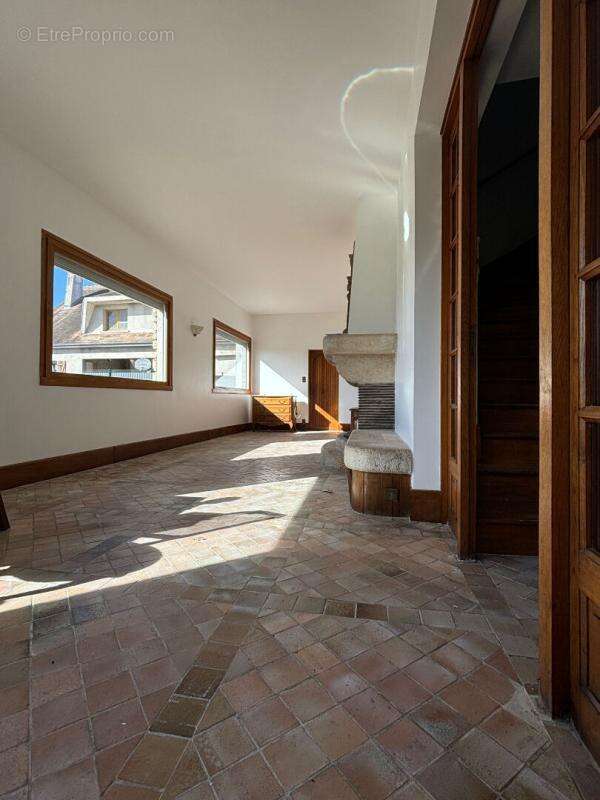 Maison à POILLY-LEZ-GIEN