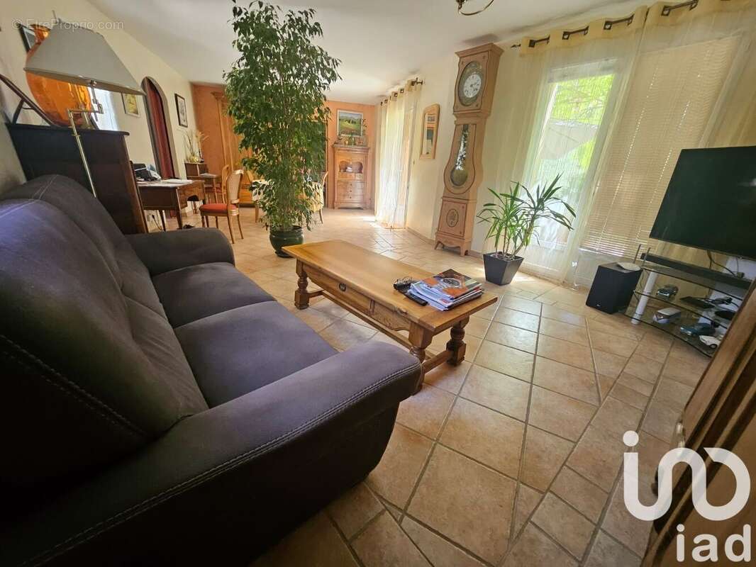 Photo 9 - Maison à CLANSAYES