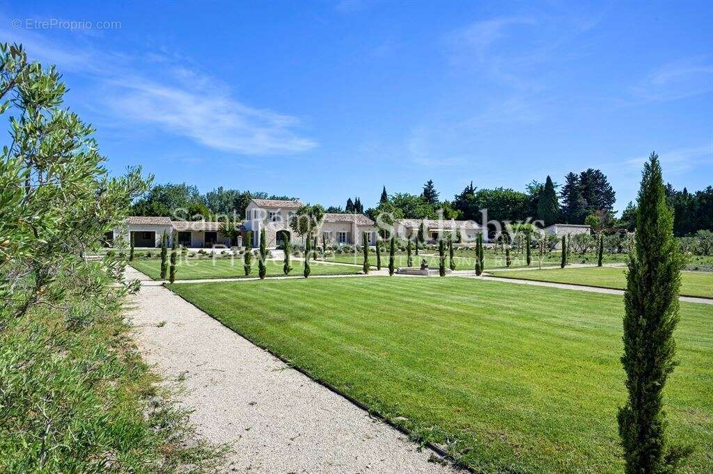 Maison à SAINT-REMY-DE-PROVENCE