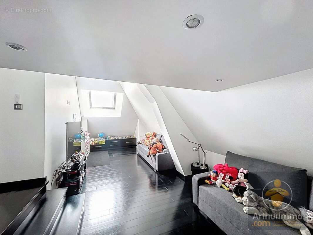 Maison à ORMESSON-SUR-MARNE