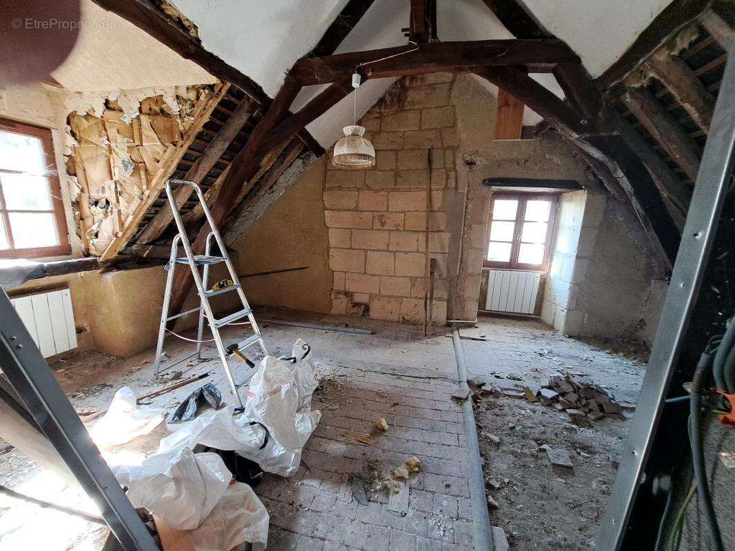 Maison à MAZE