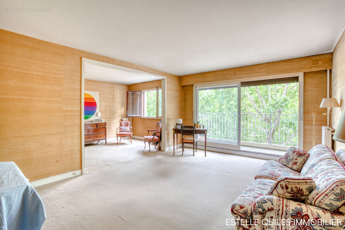 Appartement à VERSAILLES