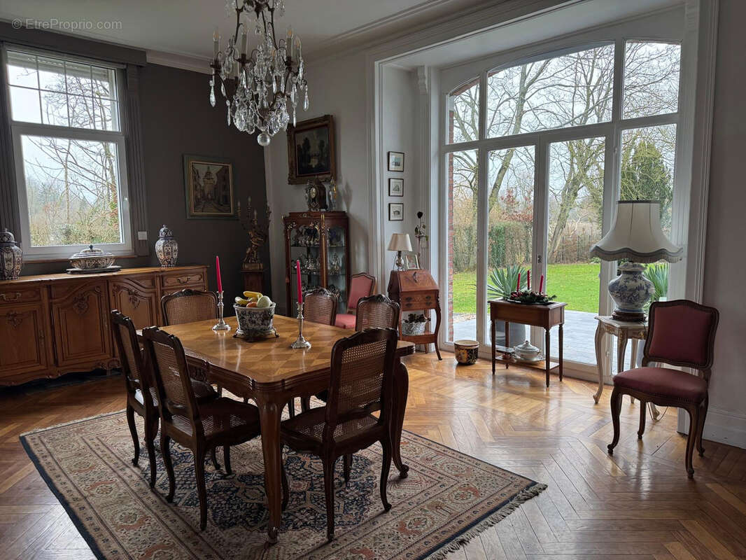 Maison à SAILLY-SUR-LA-LYS