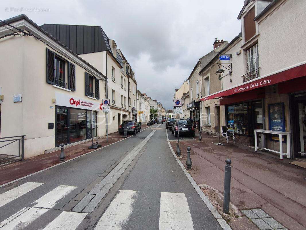 Appartement à CHENNEVIERES-SUR-MARNE