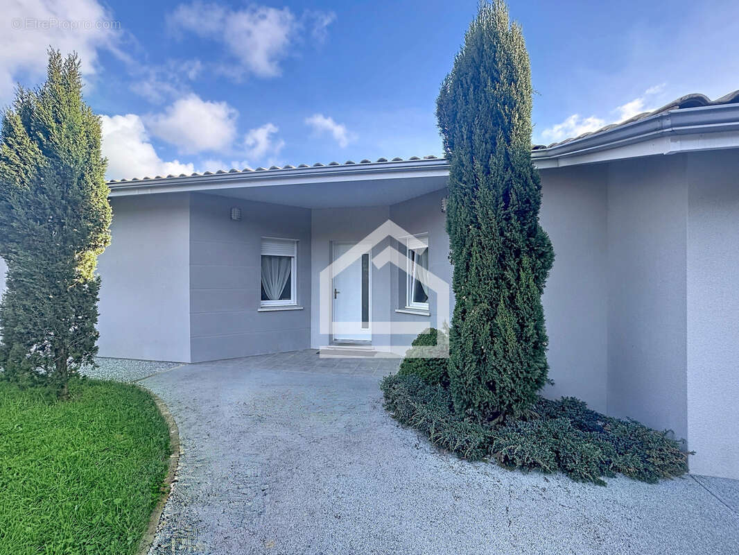 Maison à CARCANS