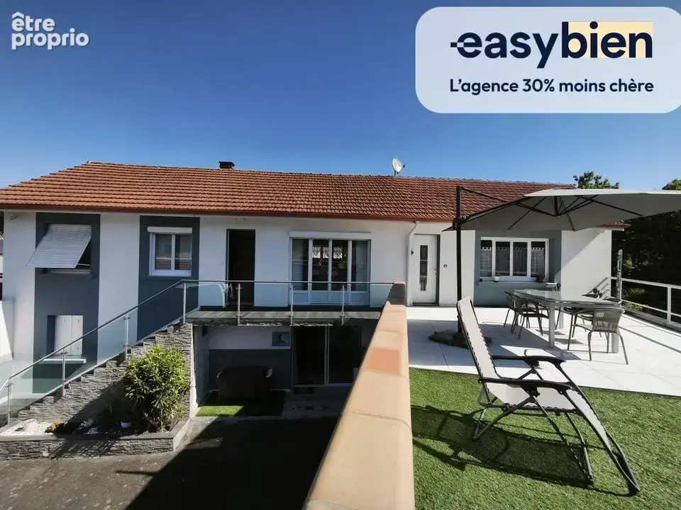 Maison 6 pièces 223 m² · à Lourdes · 223 m² · 304 900 €