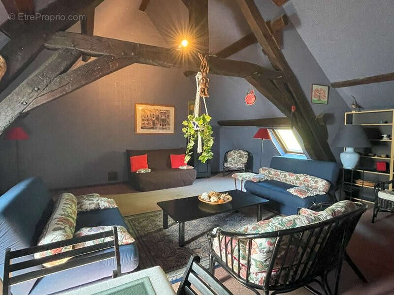 Maison à LA BAZOCHE-GOUET