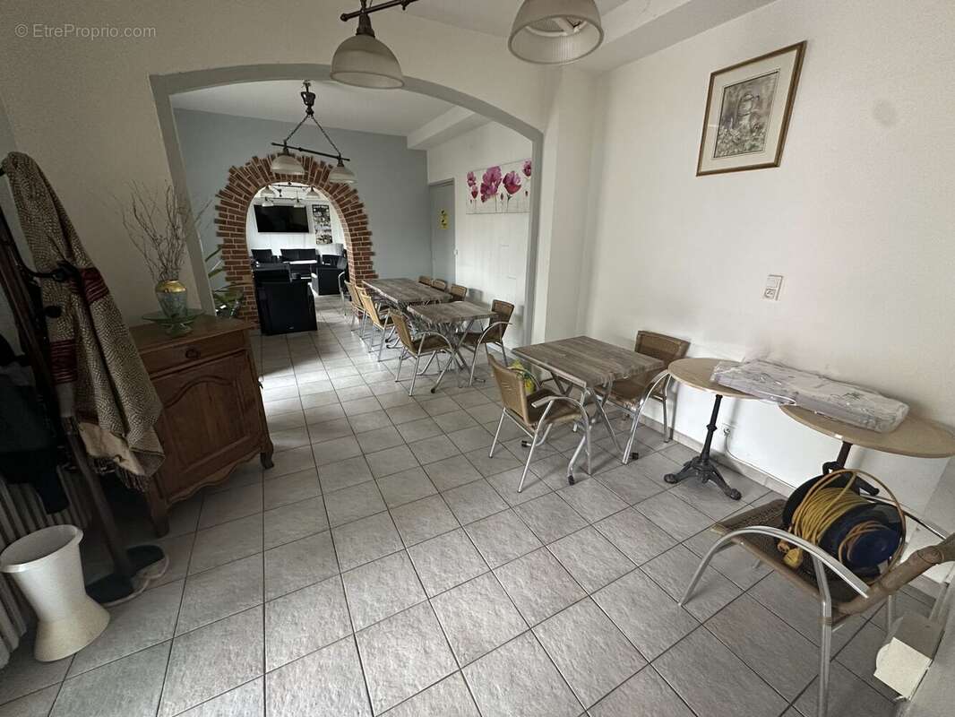 200 m² à Chatillon-Sur-Seine  - photo 6