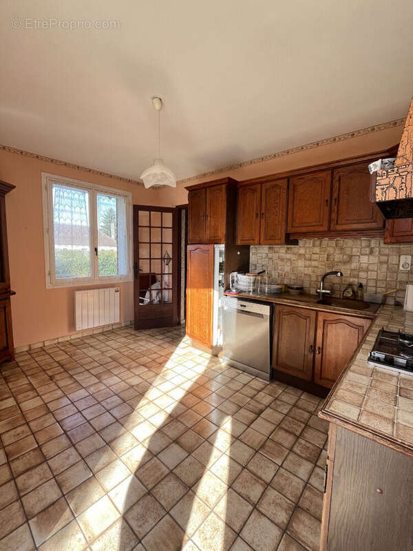 Maison à LUCENAY-LES-AIX