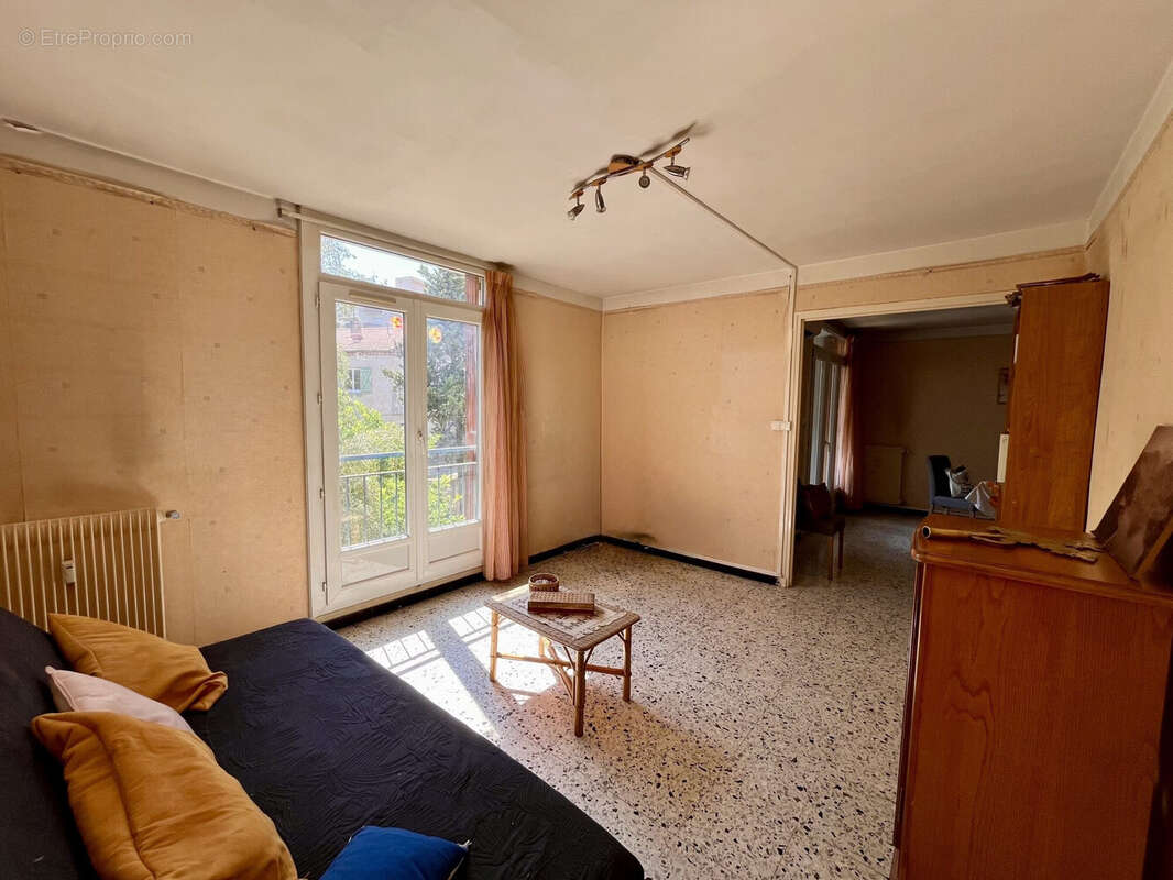 Appartement 79 m² à Nimes  - photo 8