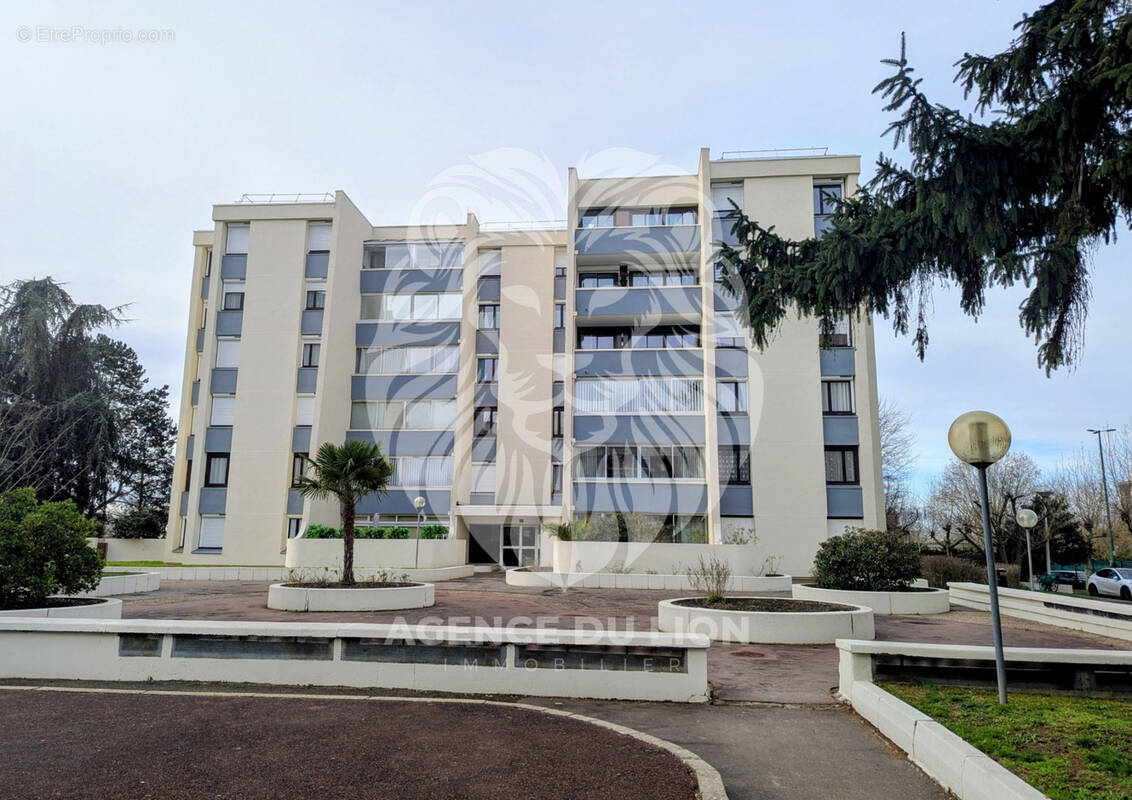 Appartement à TAVERNY