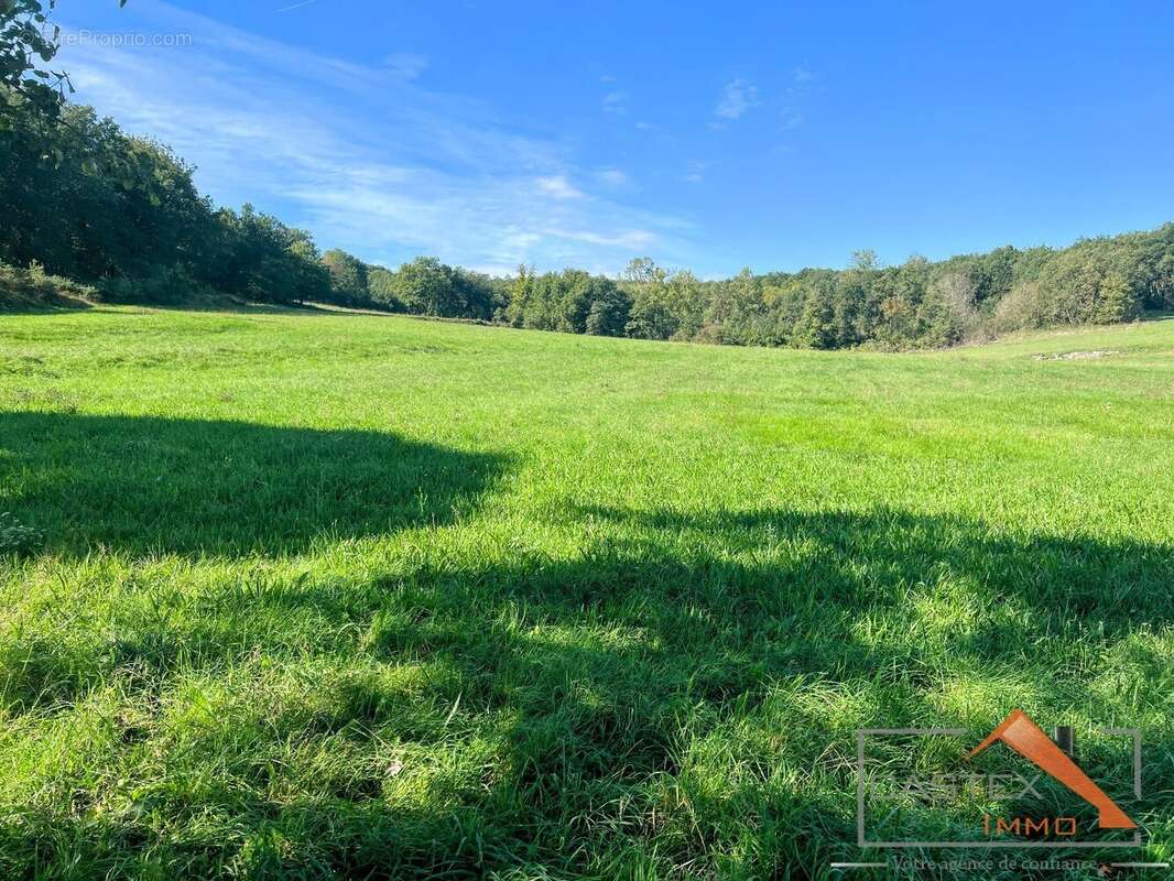 Maison à SAINT-MARTORY