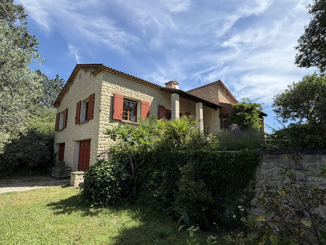 Maison à SARRIANS