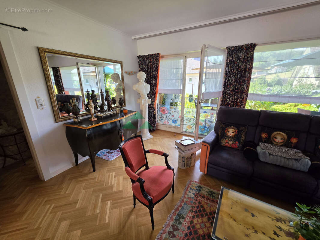 Maison au pied du château 5 pièces - photo 7