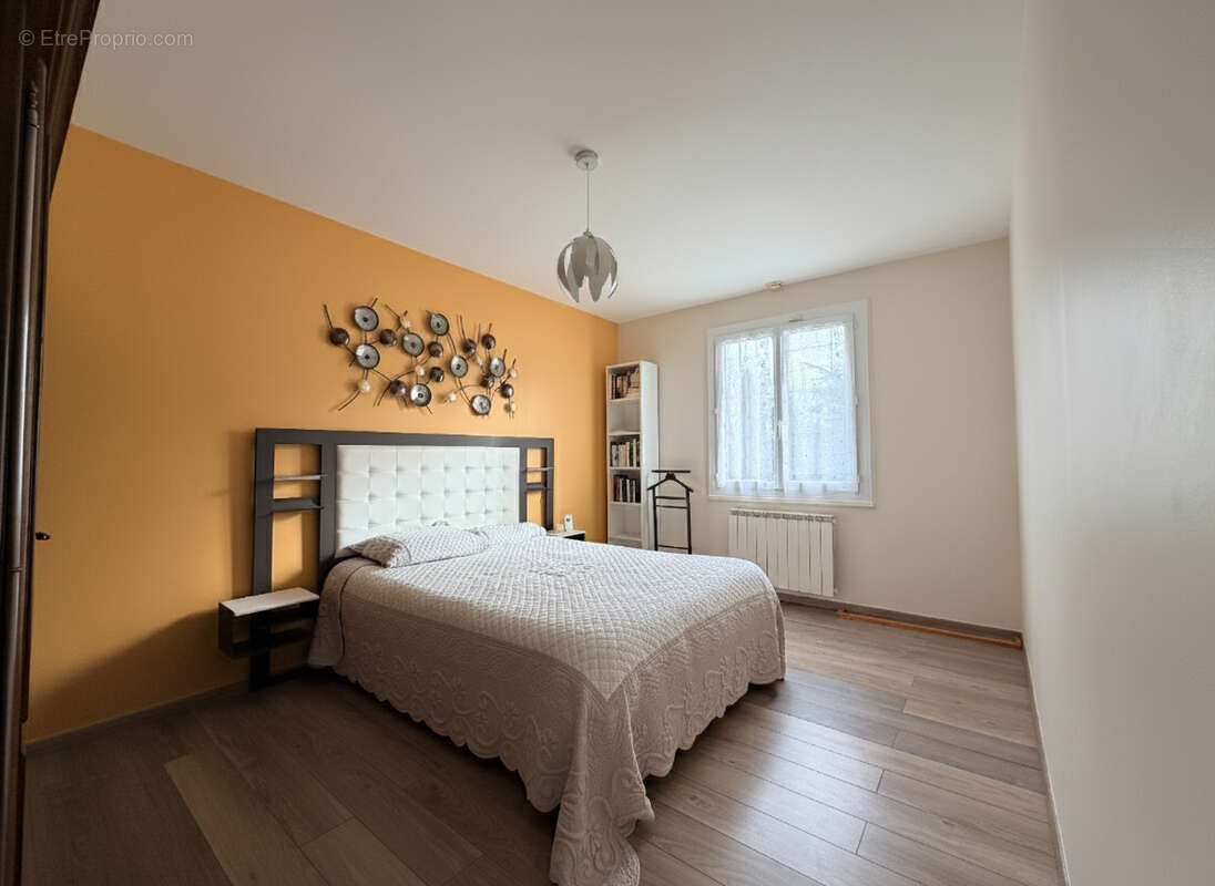 Maison à LA COURONNE