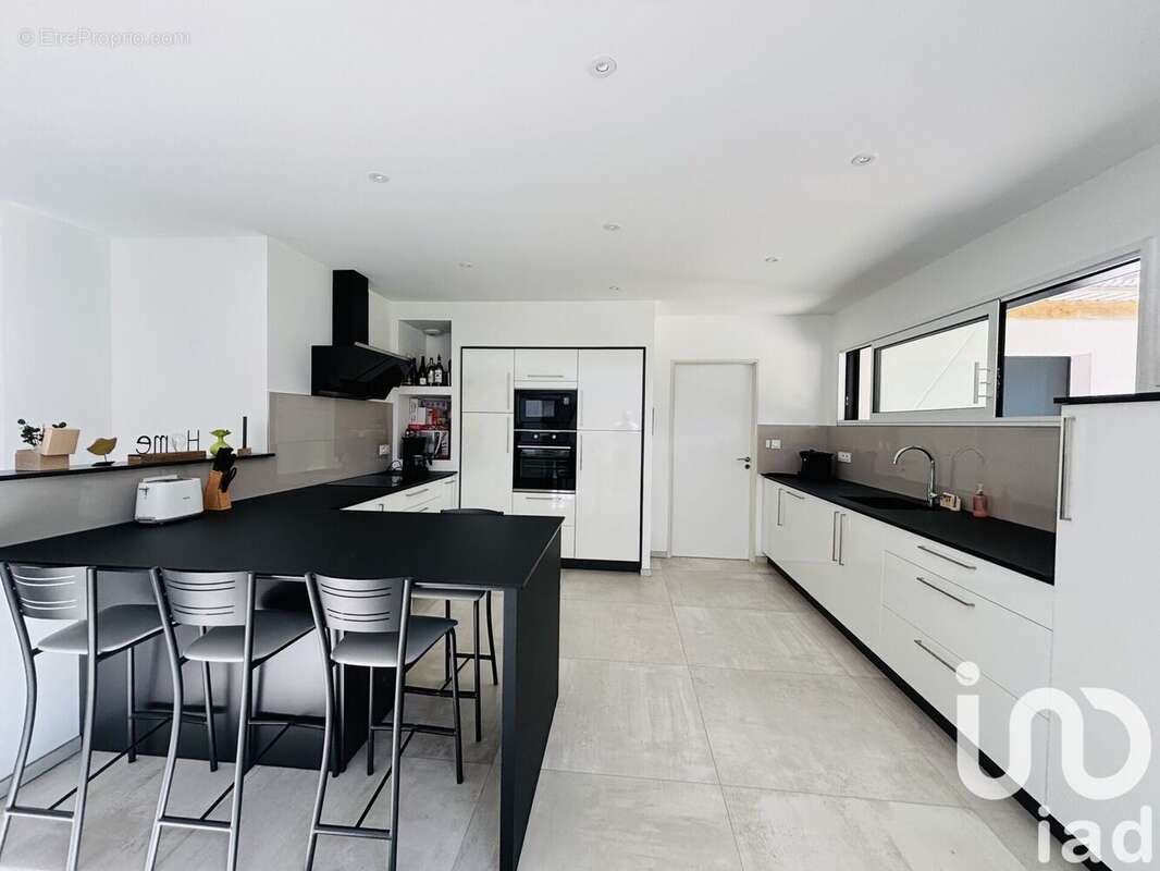 Photo 2 - Maison à CANDE