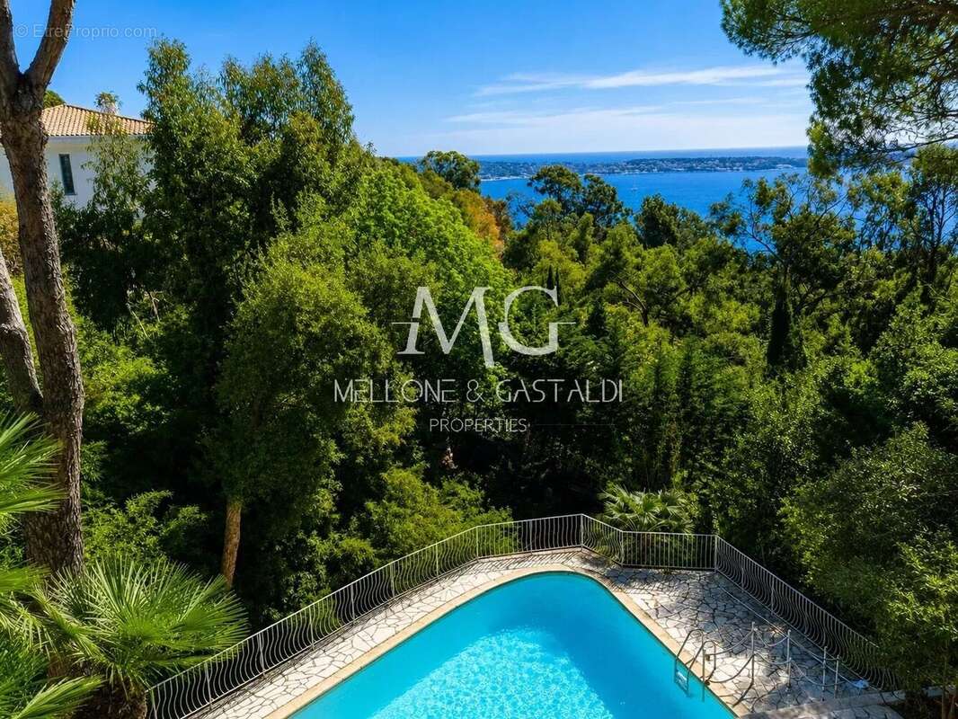 Maison à CANNES