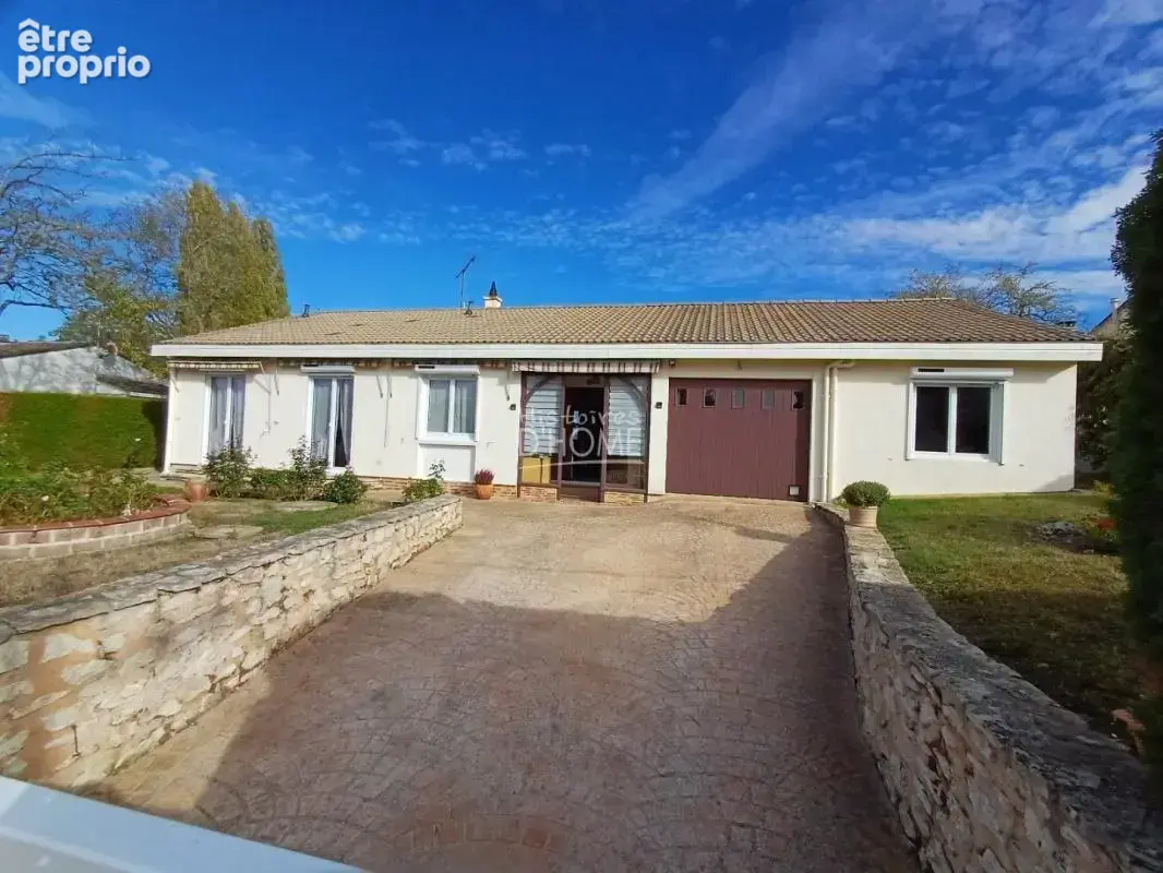 Maison de plain-pied avec terrasse et vue dégagée sur la campagne - photo 2