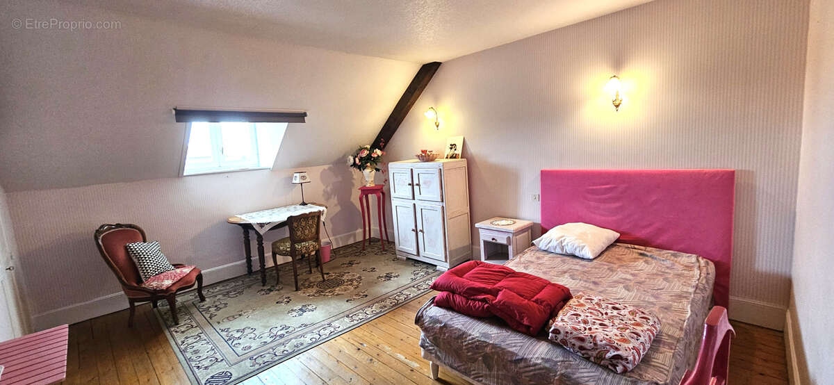 Maison à VICHY
