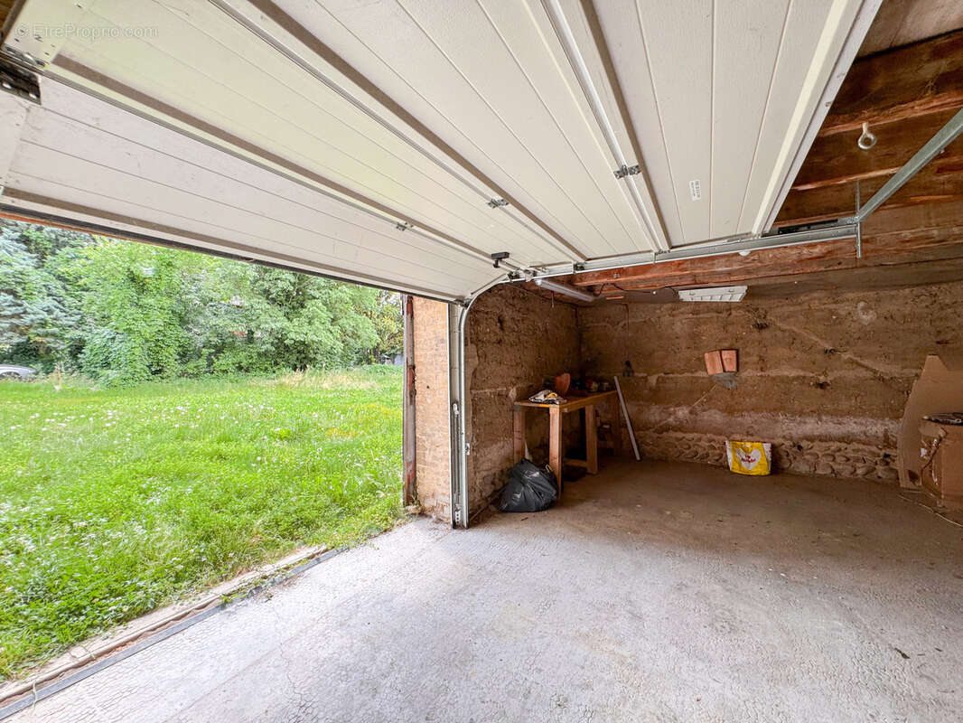 Maison à SAINT-CLAIR-DU-RHONE