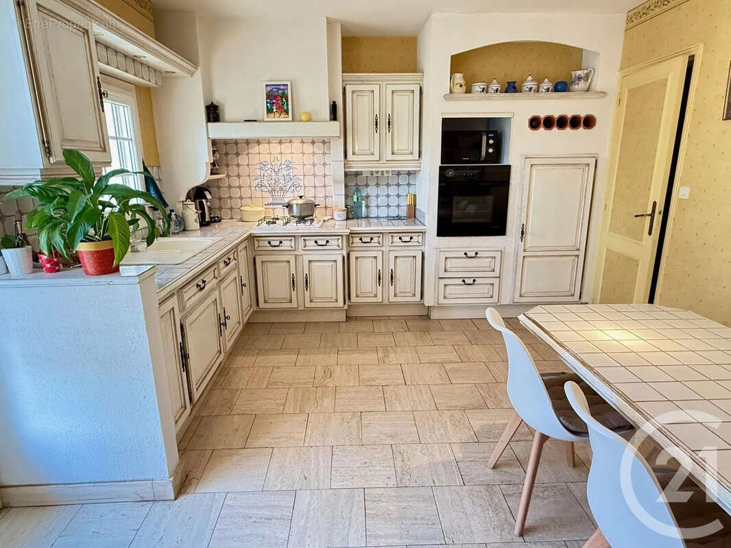 Maison à BOUCHEMAINE