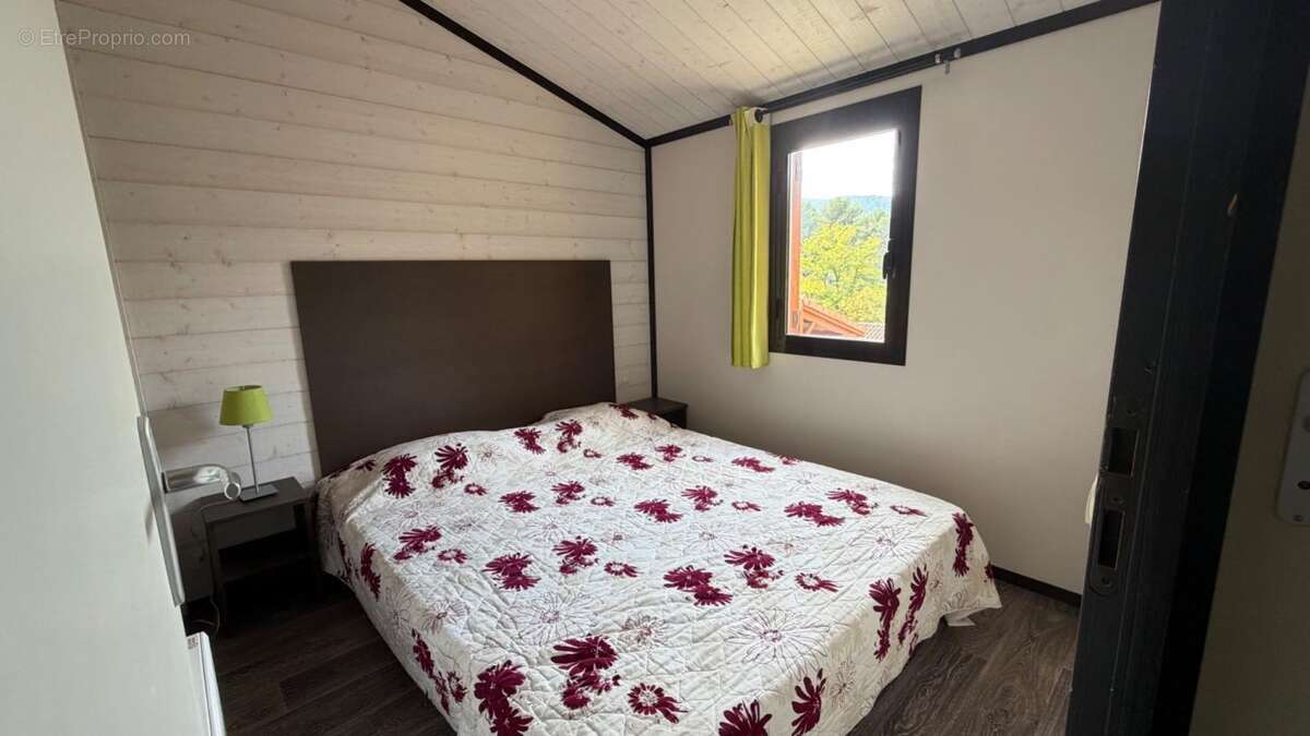 Maison à SOLLIES-TOUCAS