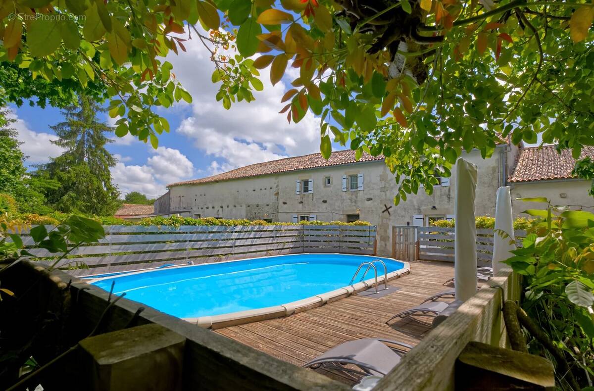 Maison à MELLERAN