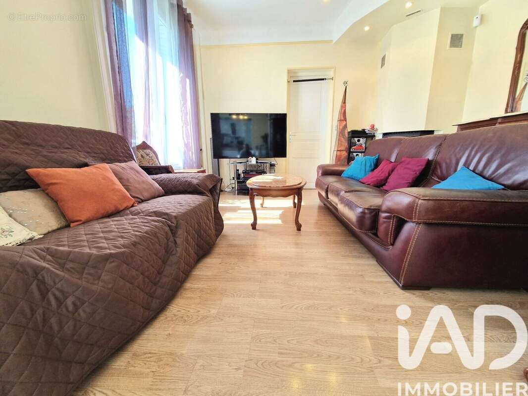 Photo 5 - Maison à LIVRY-GARGAN