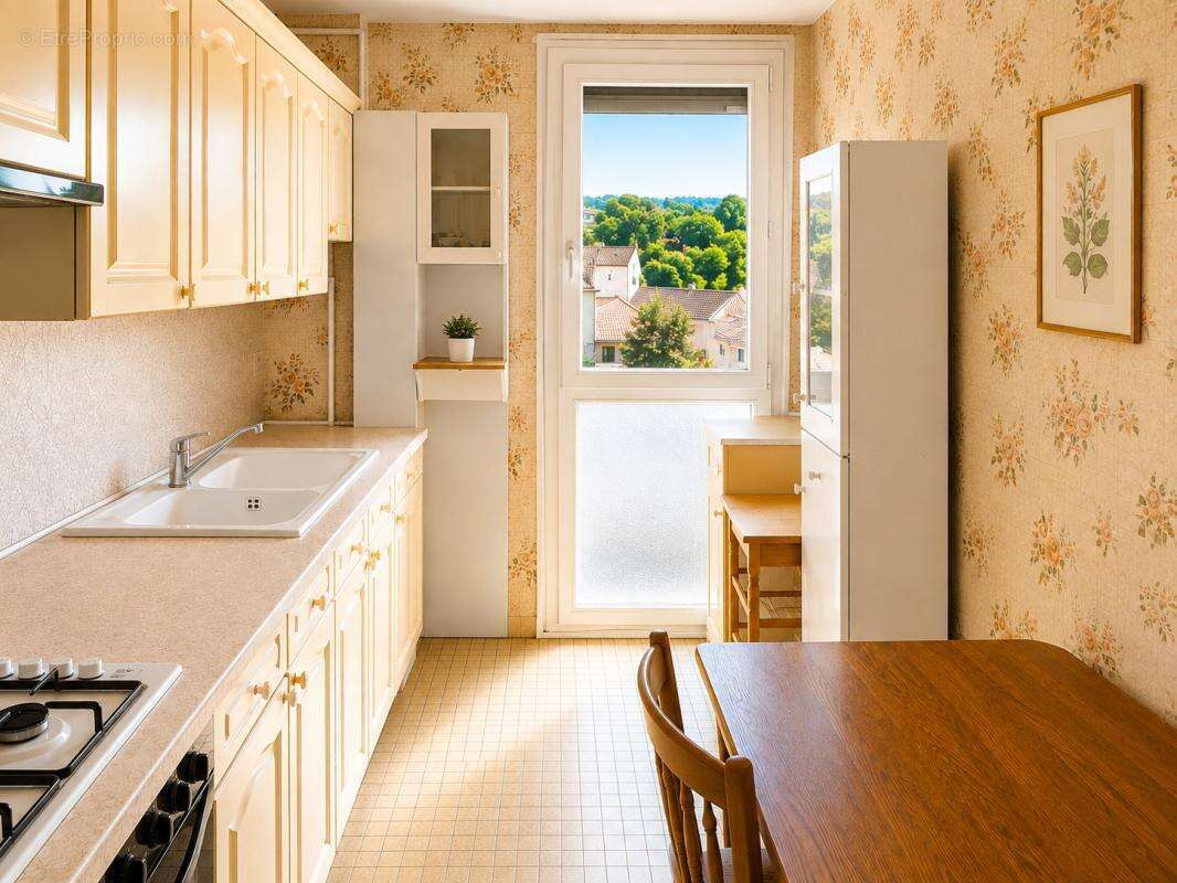 Appartement 72 m² à Pau  - photo 4