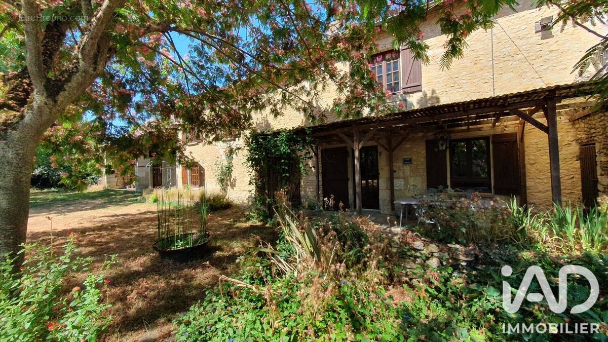 Photo 1 - Maison à MONTREUIL-BELLAY