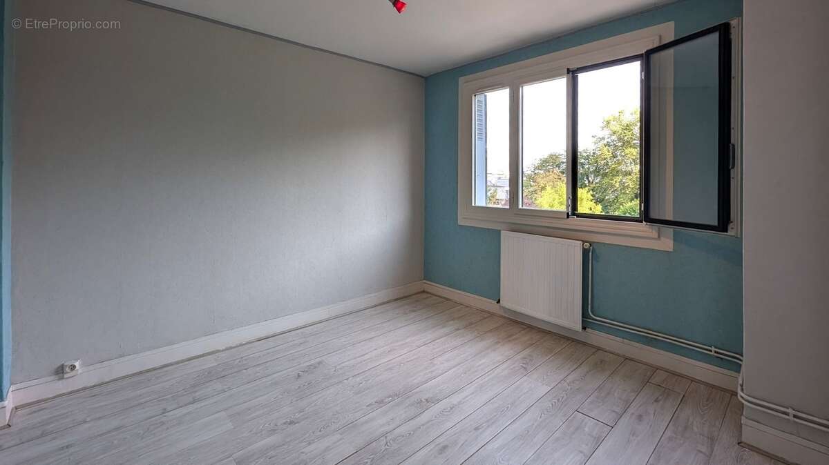 Appartement à vendre 3 pièces TARBES (65) - photo 4