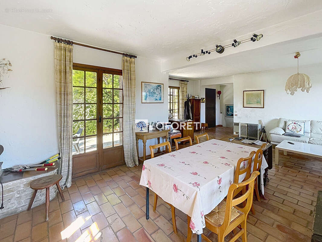 Maison à CAGNES-SUR-MER