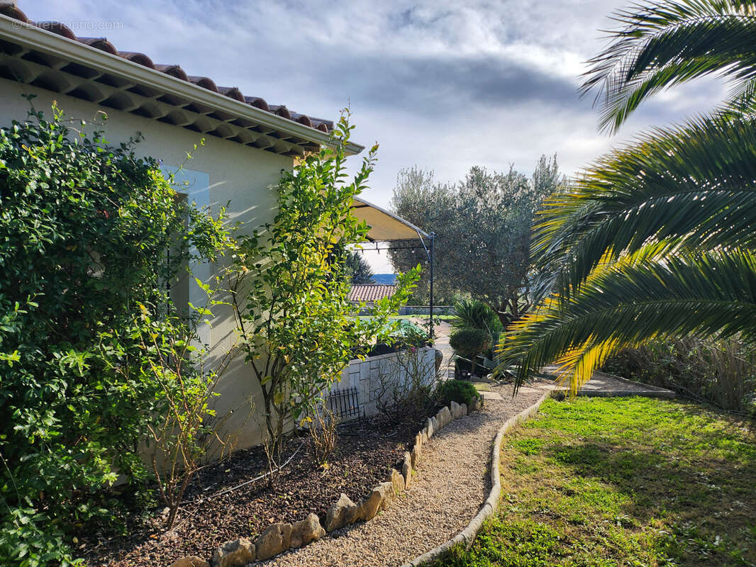 Maison à SAINT-MAXIMIN