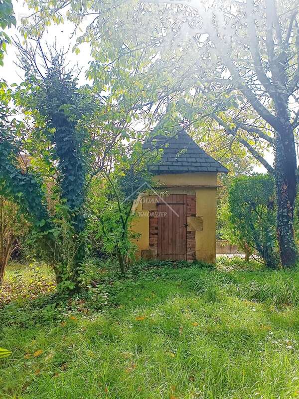 Appartement à SAINT-LEOPARDIN-D'AUGY