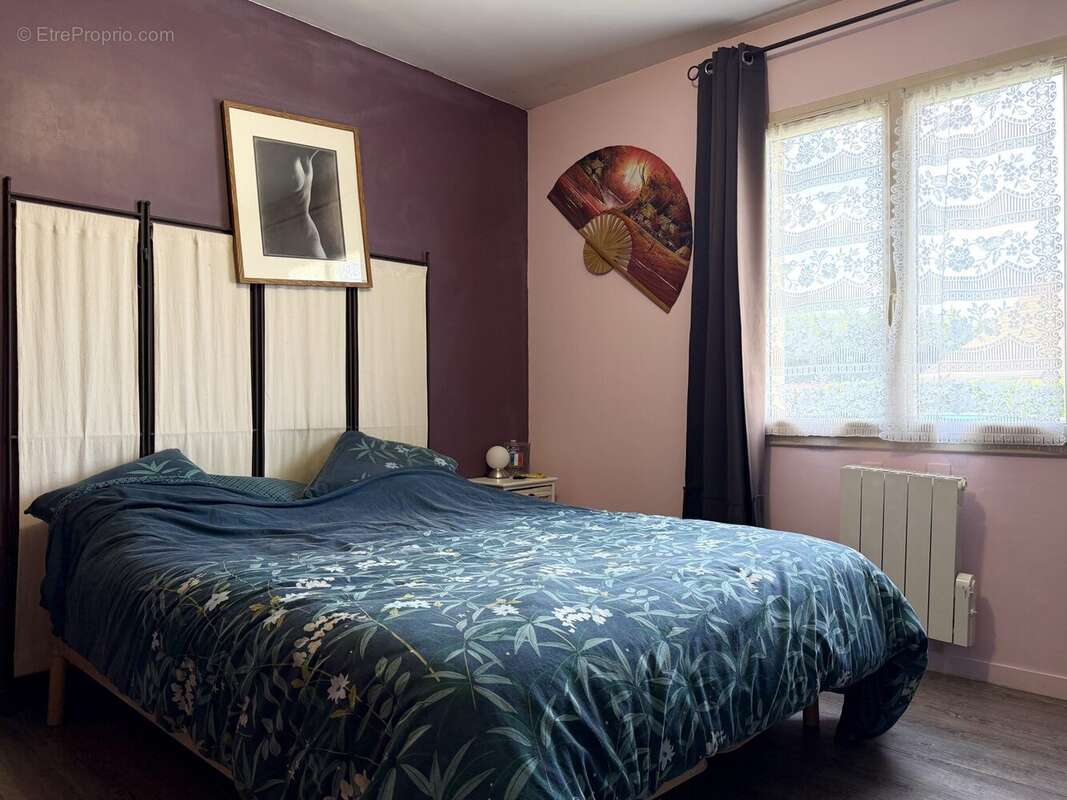 Chambre 1 - Maison à SAINT-CELERIN