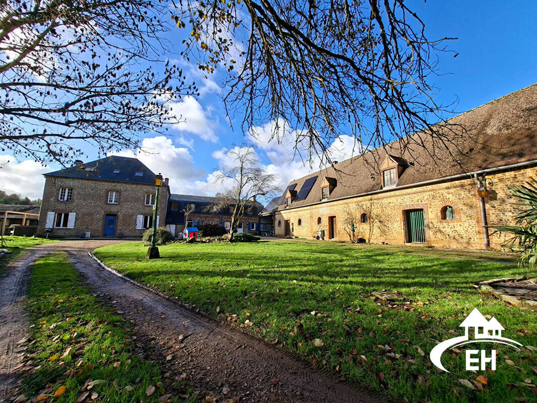 Maison à L&#039;AIGLE