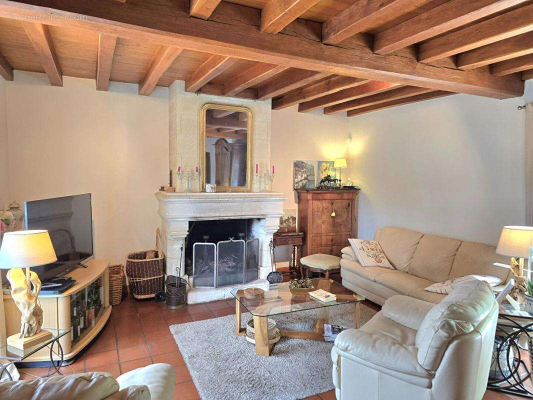 Maison à COURSAC