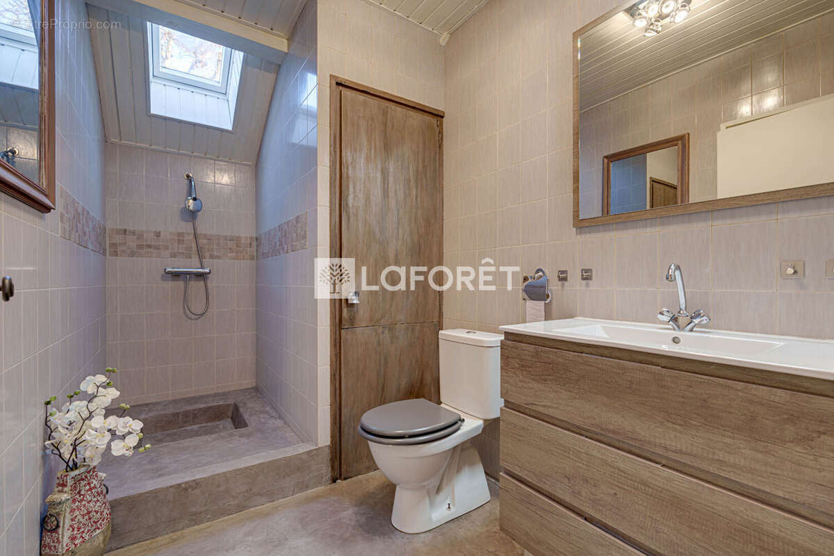 Maison Lugrin 8 pièces 173.17 m²  avec piscine - photo 16