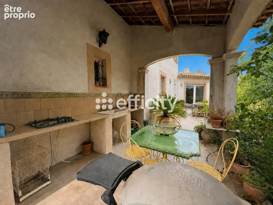 Maison 5 pièces 150 m² à vendre à Nans-Les-Pins (83860) - photo 2