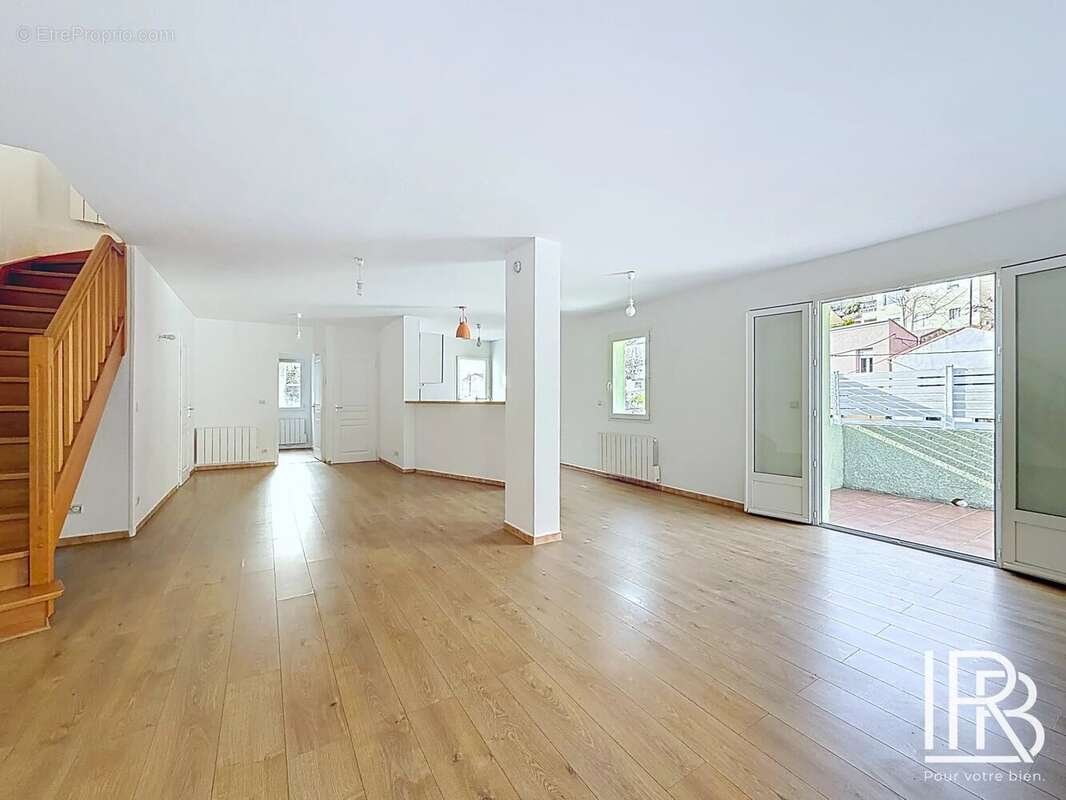 Maison à MARSEILLE-7E