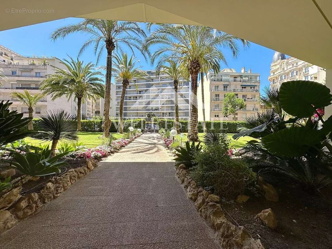 Appartement à CANNES