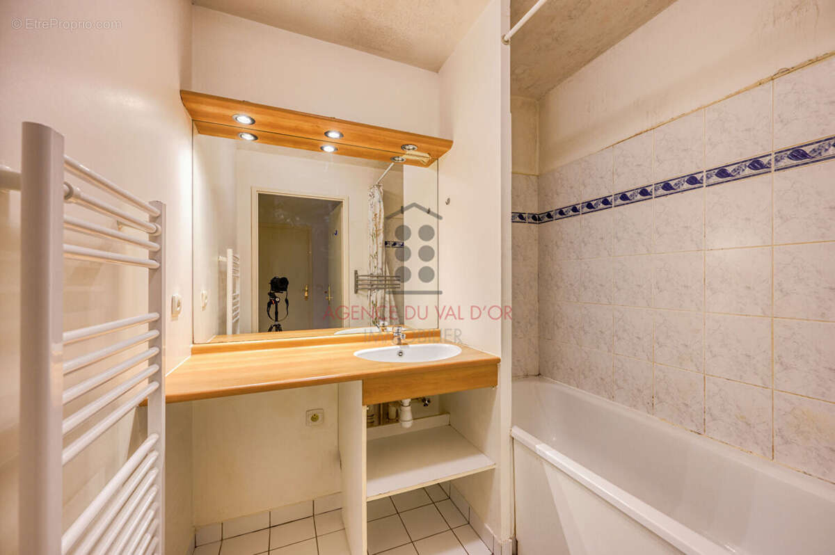 Appartement à SURESNES