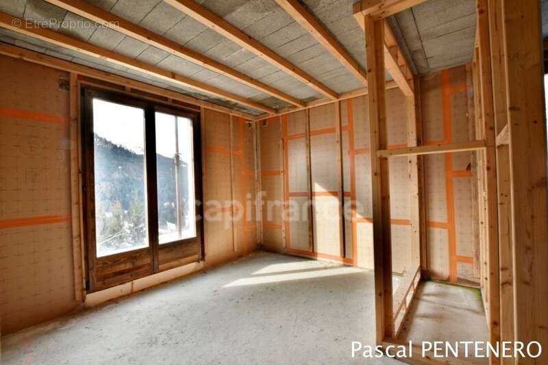 Terrain à LA CHAPELLE-D'ABONDANCE