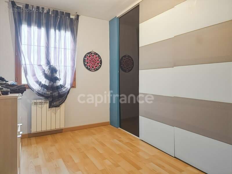 Maison à VILLAINES-SOUS-LUCE