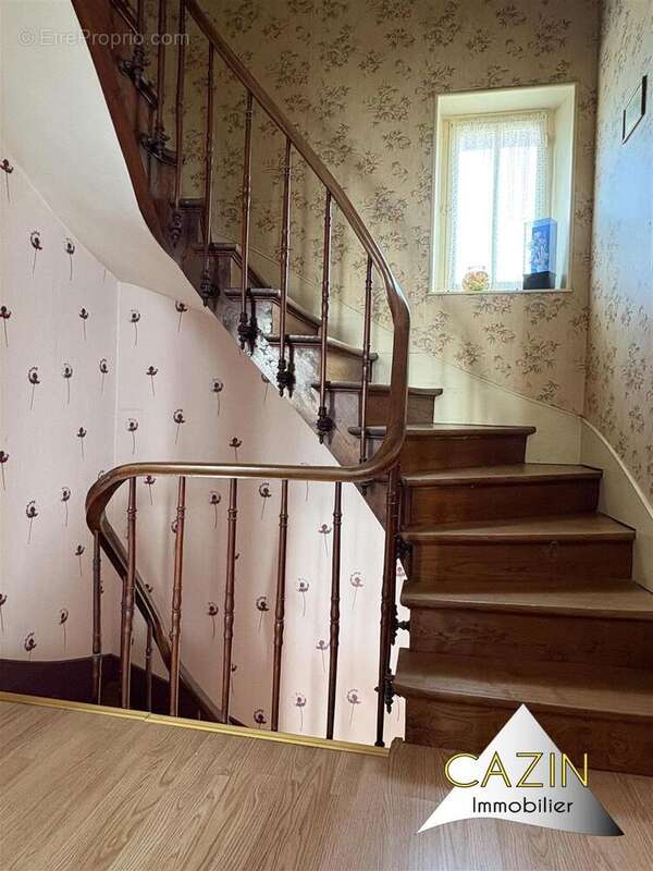 Maison 159 m² à Gace  - photo 10