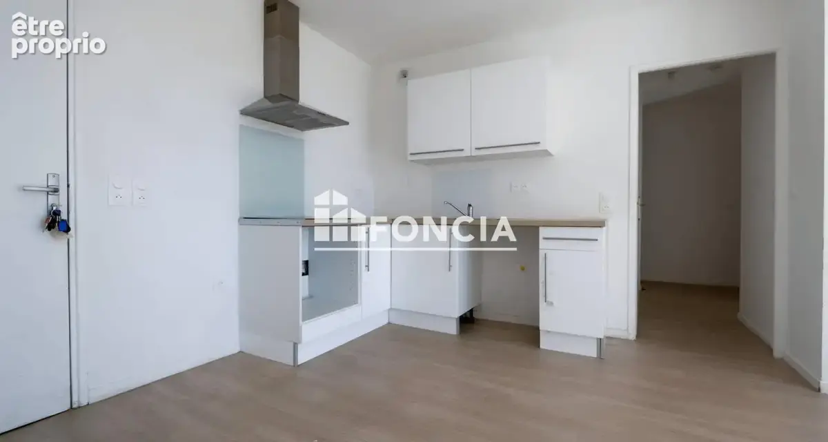MELUN : Dans une résidence récente de 2020, découvrez ce bel appartement 3 pièces de 60 m² avec terrasse, vue dégagée et place d - photo 10